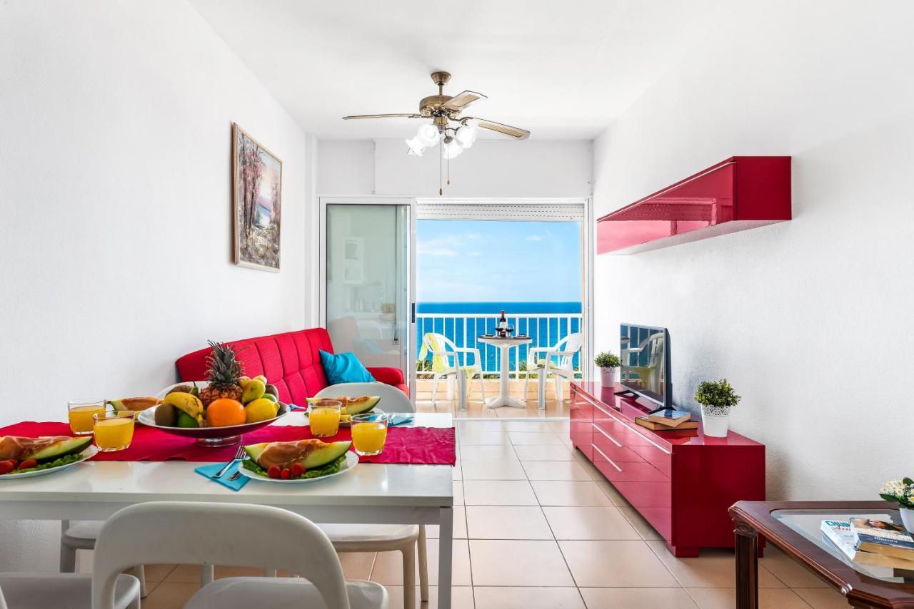Appartement 1 1 Beautiful Seafront With Balcony And Wifi à Los Cristianos  Extérieur photo